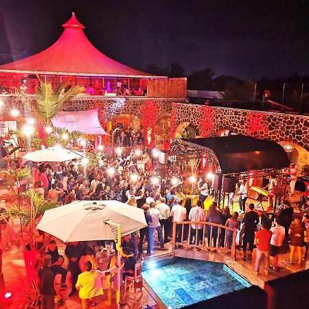 佩雷贝勒 Hacienda Plaza酒店 外观 照片